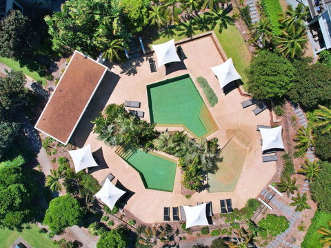Pullman Magenta Shores Resort - Kawana Tourism 3