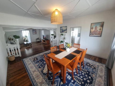 Queensland Charm In Maryborough - Kawana Tourism 1