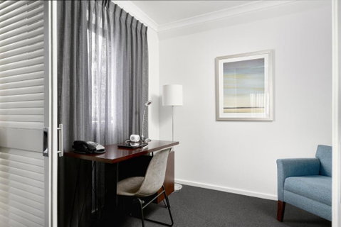 Quest West End - Kawana Tourism 3