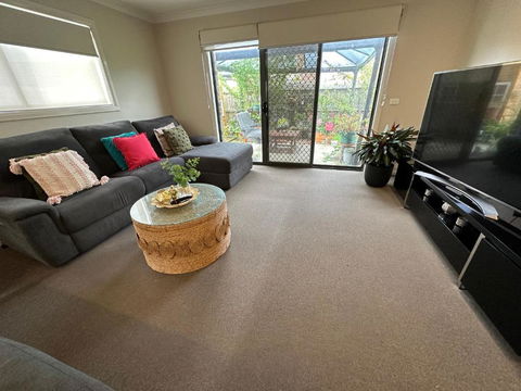 Quiet Comfort For Relaxing Stays - Kawana Tourism 1