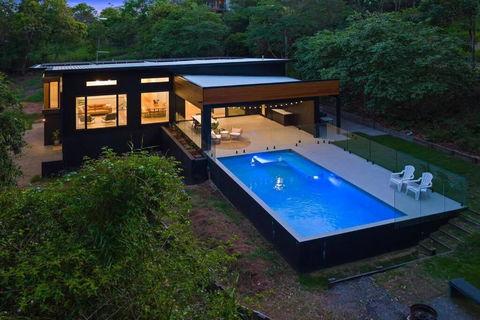 Rainforest Villa: Luxe Escape - Kawana Tourism 0