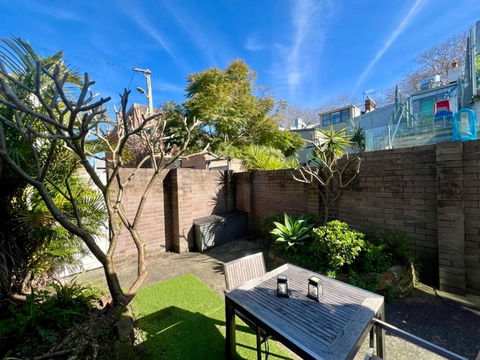 Rear Garden Suite - Kawana Tourism 0