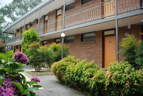 Red Cedars Motel - Kawana Tourism 0