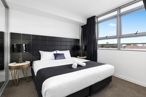 Premium Apartments Chatswood - Kawana Tourism 2