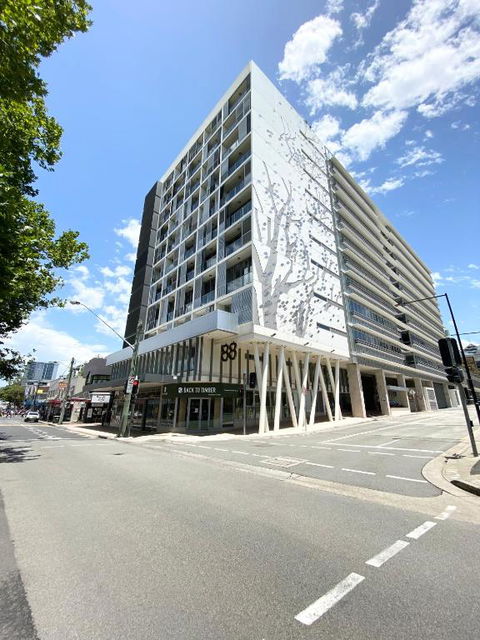Premium Apartments Chatswood - Kawana Tourism 0