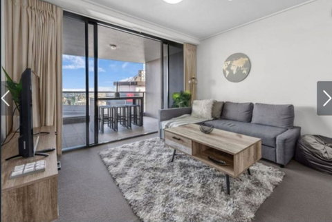 AU1 - Long Stay W Balcony RiverViews Fast WiFi - Kawana Tourism 0
