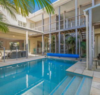 Augusta House - Kawana Tourism