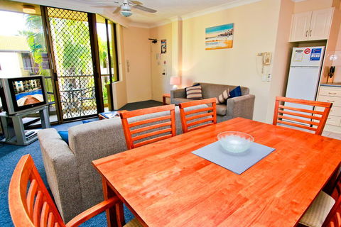 Aussie Resort - Kawana Tourism 2