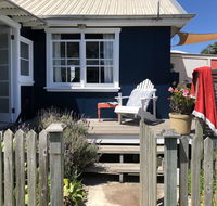 Avalon Seafarers Beachfront - Kawana Tourism