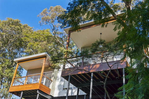Avalon Tree House - Kawana Tourism 2