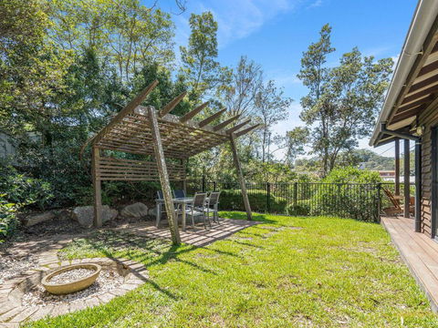 Avoca Beach Living - 84 Avoca Drive, Avoca Beach - Kawana Tourism 2