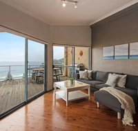 Avoca Heights House /// 4 BDR 2.5 BTH // Direct Ocean Views - Kawana Tourism