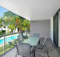 Baden 77 - Rainbow Shores Pools Outdoor Spa Walk to Beach - Kawana Tourism