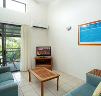 Baden 86 - Rainbow Shores Walk To Beach Top Floor Air conditioned Unit - Kawana Tourism