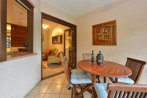 Bale 19 @ Hibiscus - Kawana Tourism 2