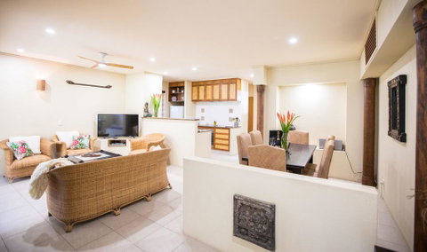 Bali Beach Villa - Port Douglas - Kawana Tourism 2