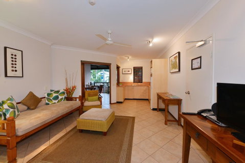 Balinese Style Apartment - Kawana Tourism 2