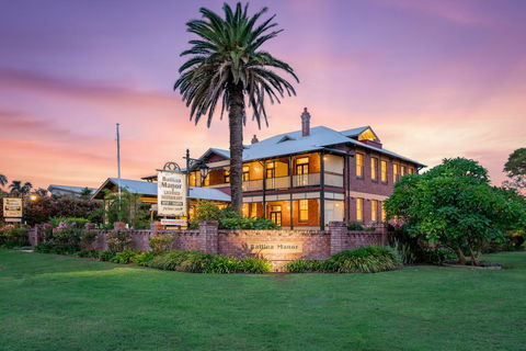 Ballina Manor Boutique Hotel - Kawana Tourism 0