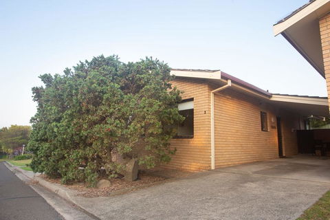 Bangalay Ulladulla - Kawana Tourism 0