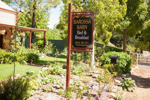 Barossa Barn Bed And Breakfast - Kawana Tourism 1