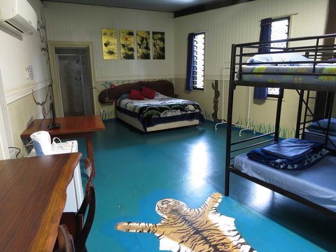Batchelor Butterfly Farm - Kawana Tourism 0