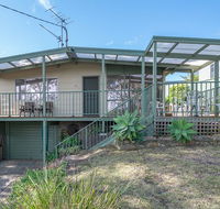 Batehaven Beach House - Kawana Tourism