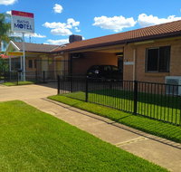 Baths Motel Moree - Kawana Tourism