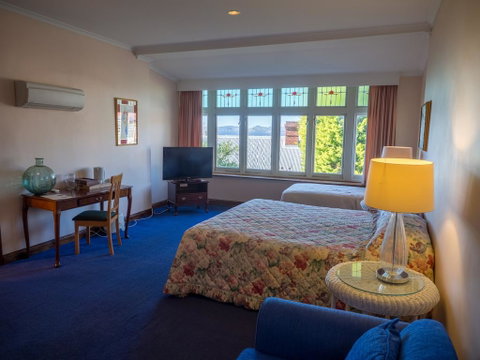 Battery Point Manor - Kawana Tourism 1