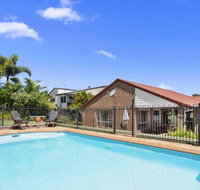BB233 Banksia Beach Family Home - 4 Bedrooms - Kawana Tourism