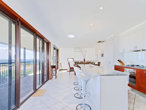 Beach House At Moana - Kawana Tourism 3