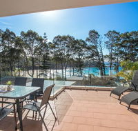 Beach side holiday apartment - Kawana Tourism
