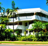 Beach Terraces - Kawana Tourism