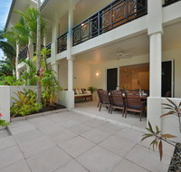 Beach Villa - 4 Plantation House - Kawana Tourism