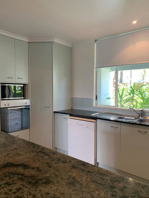 Beaches Port Douglas Holiday Apartments Book Here With The Onsite Reception Team - Kawana Tourism 3