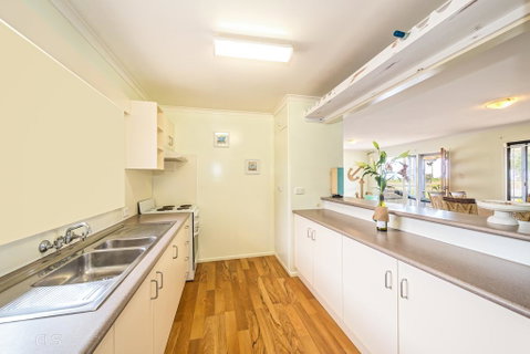 Beachfront At Bribie - Kawana Tourism 3