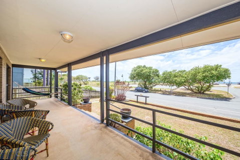 Beachfront At Bribie - Kawana Tourism 2