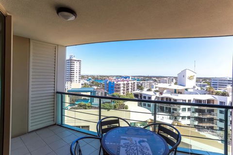 Beachfront Mooloolaba Apartment - Kawana Tourism 1