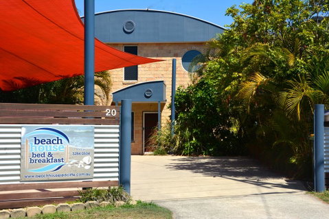 Beachhouse Bed And Breakfast - Kawana Tourism 0