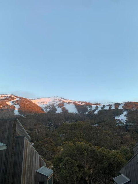 Riverside Cabin 18 Thredbo - Kawana Tourism 3