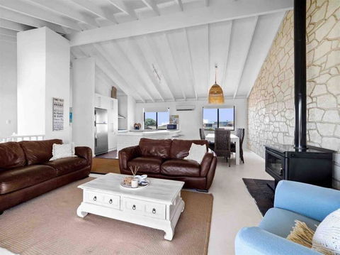 Relaxing Getaway Beachfront Access Multi Family Pets Mandurah - Kawana Tourism 0