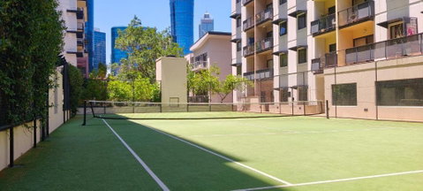 Resort-style Living In Perth CBD - 2X2 Apt - Kawana Tourism 1
