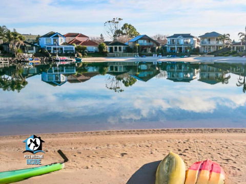 Renovated Beautiful Holiday Home With A Private Beach & Stunning Views! - Kawana Tourism 0