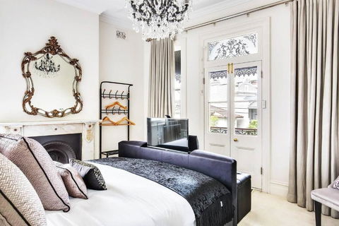 Refined Paddington Corner Terrace With Parking - Kawana Tourism 2