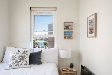 Relaxed Coogee Coastal Living With Ocean Views - Kawana Tourism 0