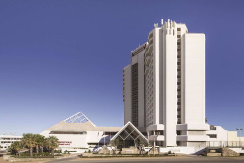 Rendezvous Hotel Perth Scarborough - Kawana Tourism 1