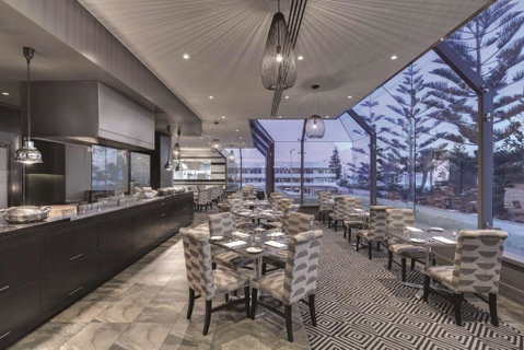 Rendezvous Hotel Perth Scarborough - Kawana Tourism 3