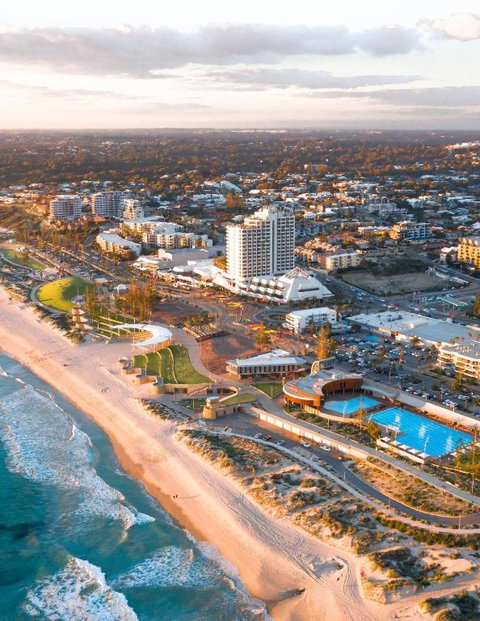 Rendezvous Hotel Perth Scarborough - Kawana Tourism 0