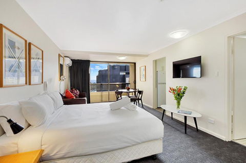 Renovated Stylish Studio - Kawana Tourism 0
