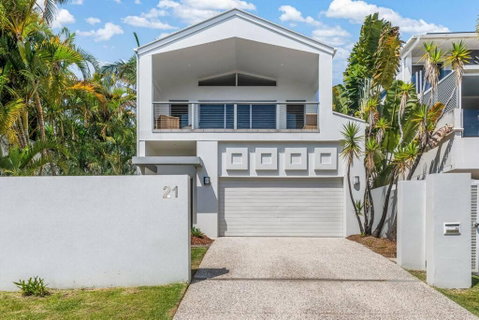 Retreat In The Heart Of Alex - 3BR Sleeps 11, Pool - Kawana Tourism 0