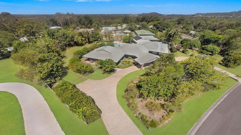 River Gum Luxury Bed And Breakfast - Kawana Tourism 3